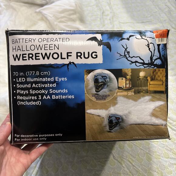 Werewolf Rug Light Up Eyes & Sound Decoration White Wolfman Halloween Decor 70” - Picture 9 of 11